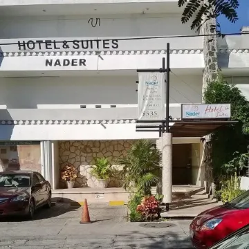 Hotel y Suites Nader