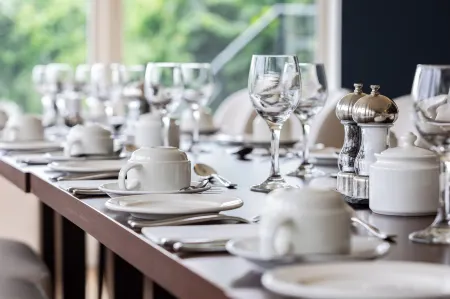 Killarney Heights Hotel