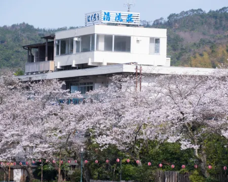 清流荘 三朝のホテル