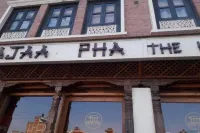 Tajaa Pha The Heritage Home