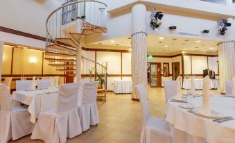 Pur Navolok Hotel