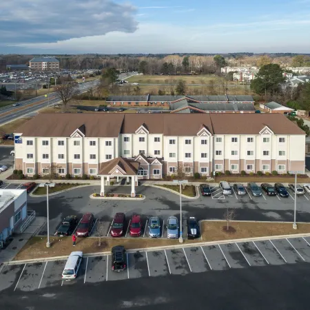 Microtel Inn & Suites by Wyndham Greenville/University Med