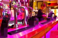 The Lounge Hotel & Bar - Baarit