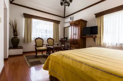 Casa de la Loma Отели в г. 