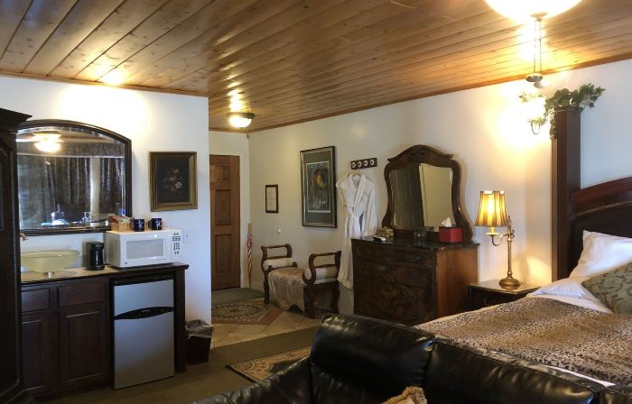 Echo Canyon Spa Resort (Adults Only)