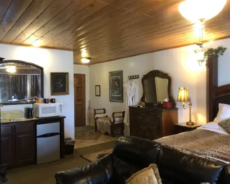 Echo Canyon Spa Resort (Adults Only) Hotels in Murray County