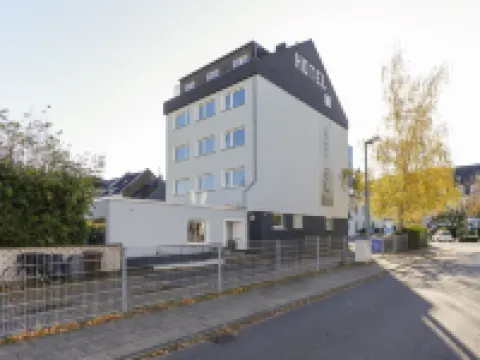 ディ シュラフブドゥ ヴェッセリンクのホテル