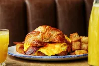 Hilton Orrington/Evanston - breakfast