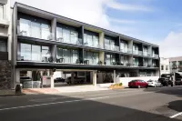 The Metrotel Hotels in 