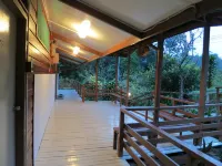 Mile 36 Lodge Hotels in Kundasang