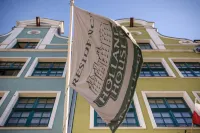 Holland House Residence Old Town Hotels near Mariacka