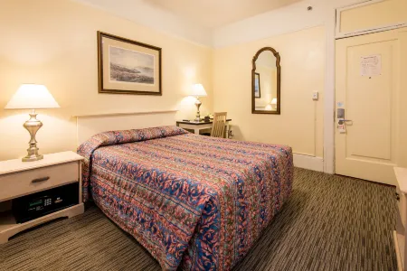 Grant Hotel Отели рядом с достопримечательностью «Intersection for the Arts»