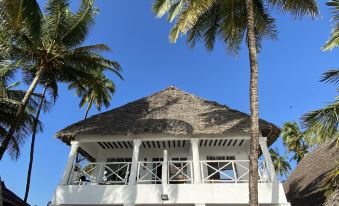 The African Paradise Beach Hotel