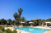 Masseria Serine Hotels in Gagliano del Capo