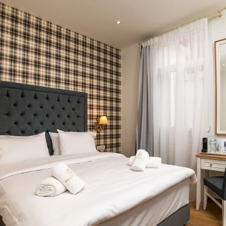 Brettania Hotel
