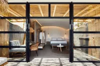 Oscar Beachfront Suites - Adults Only