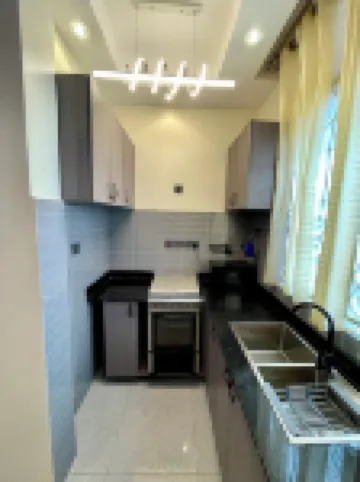 Lee Furnished Homes - Executive 1 Hotels in 