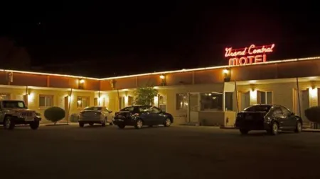 Grand Central Motel