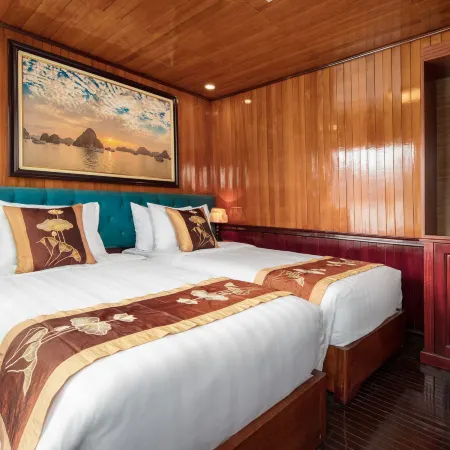 Cozy Bay Cruise