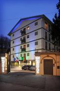 M14 โรงแรม & สปา