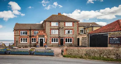 The Ship Inn Hotels in Sea Palling