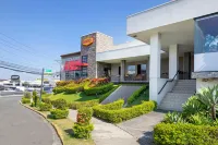 Holiday Inn SAN JOSE LA SABANA by IHG - Bãi đậu xe