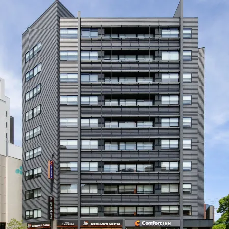 Comfort Inn Fukuoka Tenjin Отели рядом с достопримечательностью «Конгресс-центр Elgala»
