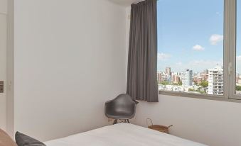 Torre Montagna I Stylish 1BR With Balcony in Nu ez