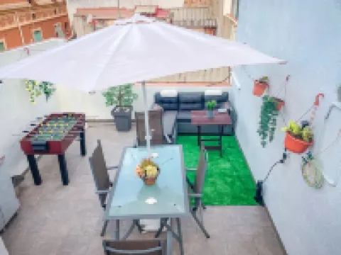 Unik 假日塔拉戈納大街