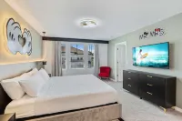 1043 Plantation Lane