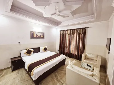 Hotel Ashiyana Elite