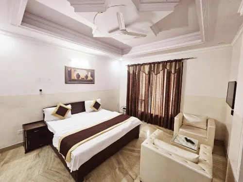 Hotel Ashiyana Elite I Near DLF Golf Course Road I Gurgaon