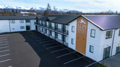 Alps Motel Apartments Hotels in 