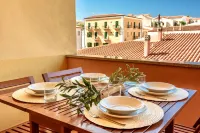 Residence con piscina a 300 mt dal mare
