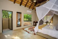 Kubu Bush Lodge - 2-Star
