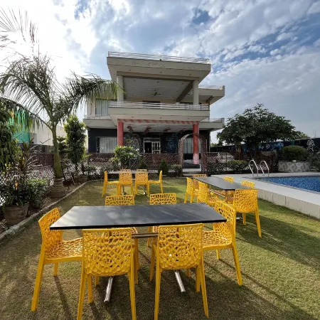 GoBravo 11 6BHK Farm with Pool Sohna Road Gurgaon