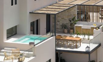 The Nook - Luxury Living at the Edge of Tranquility