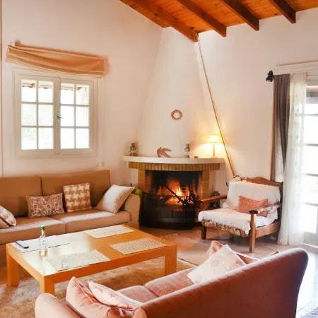 Agrilis Cottage Near the Beach