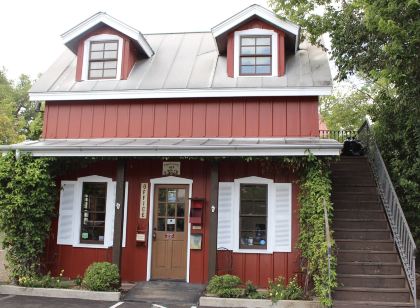 The Winchester Lodge