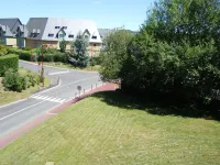 Sweet Home Appart'Hôtel Deauville Sud Hotels in Touques