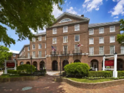 The Tidewater Inn Hotels in Easton