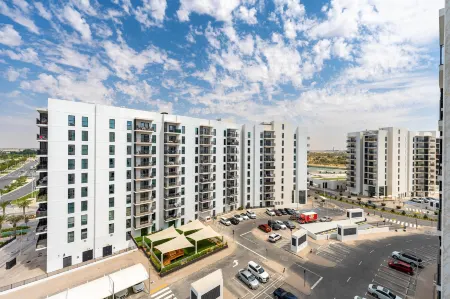 Maison Privee - Chic Apt on Yas Island Cls to All Main Attractions Отели рядом с достопримечательностью «du Arena»