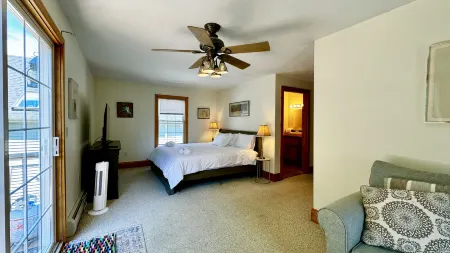 Charming Coastal Escape with Private Deck - Elegant Living Space