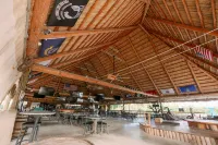 Looe Key Reef Resort and Dive Center