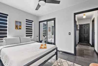 Charming Smart 2-bedroom house with Hottub, WiFi & EV Charger in sunny San Diego Các khách sạn ở Shelltown