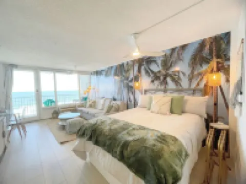 Newly Renovated Ocean Front Studio in Daytona Beach