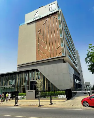 Unique Homes by Lennox Hotels in Labone