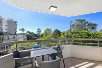 Newport Mooloolaba Apartments Hotels in Buddina