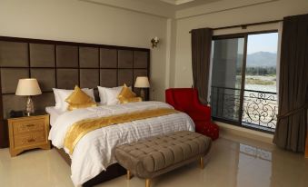 Swat Palace Hotel by Northin