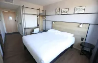 Ibis Bourgoin Jallieu Medipole Hotels in L'Isle-d'Abeau